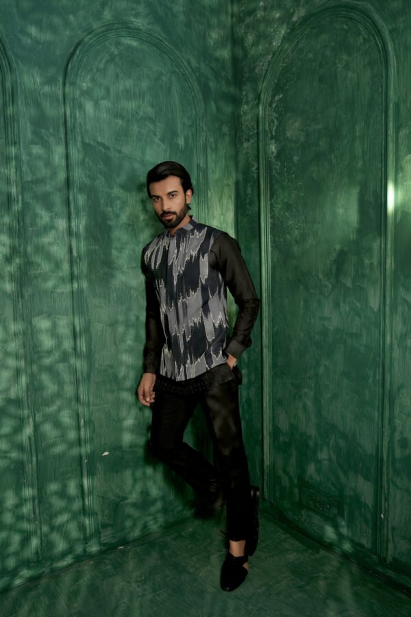 Black Ikat Bandi Set - Image 2