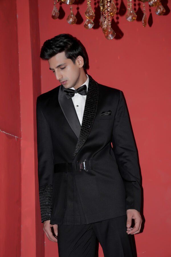 Rogue Black Tuxedo - Image 2